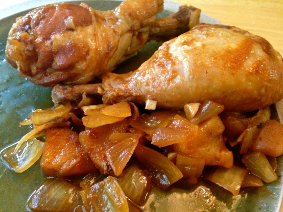 Slow Cooker Apple and Onion BBQ Chicken